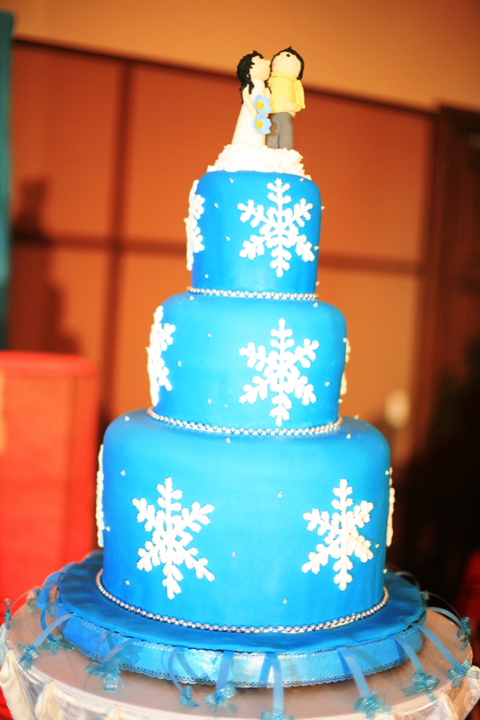 The threetier blue wedding cake